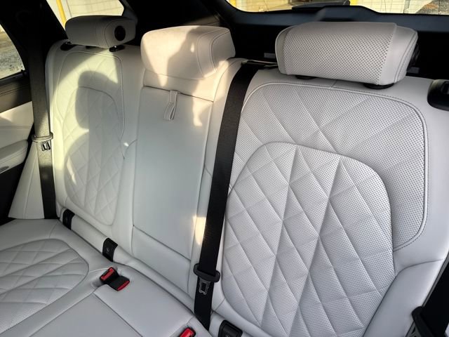 Certified 2025 BMW X5 M60i image 20