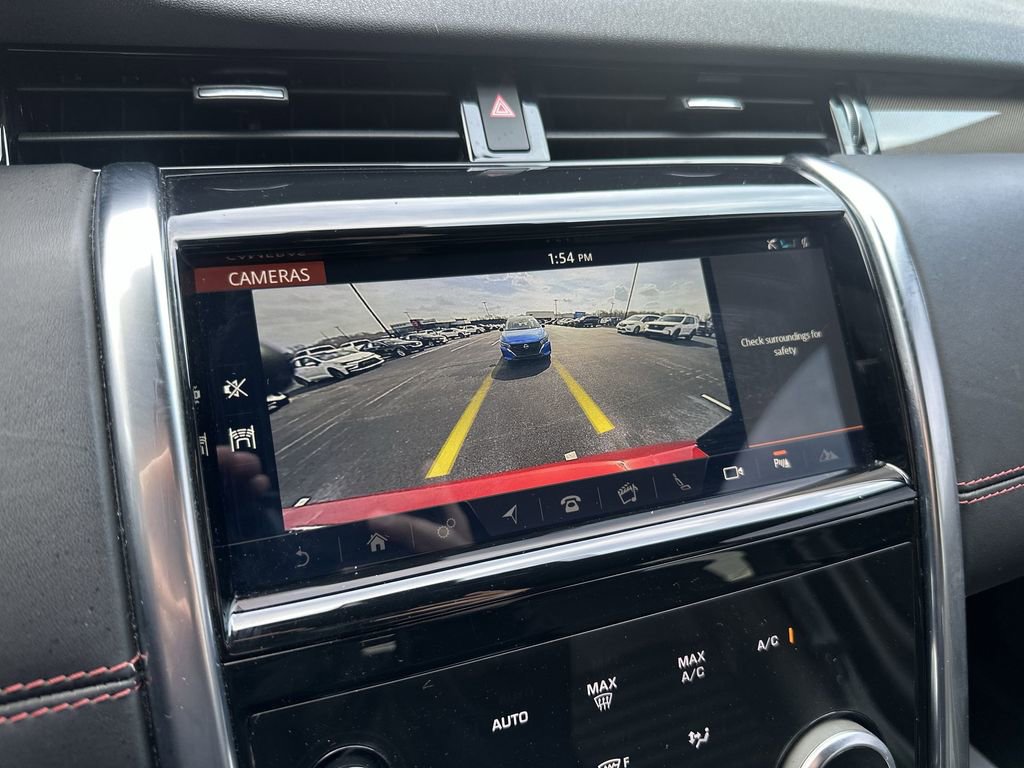 Used 2020 Land Rover Discovery Sport HSE R-Dynamic image 17