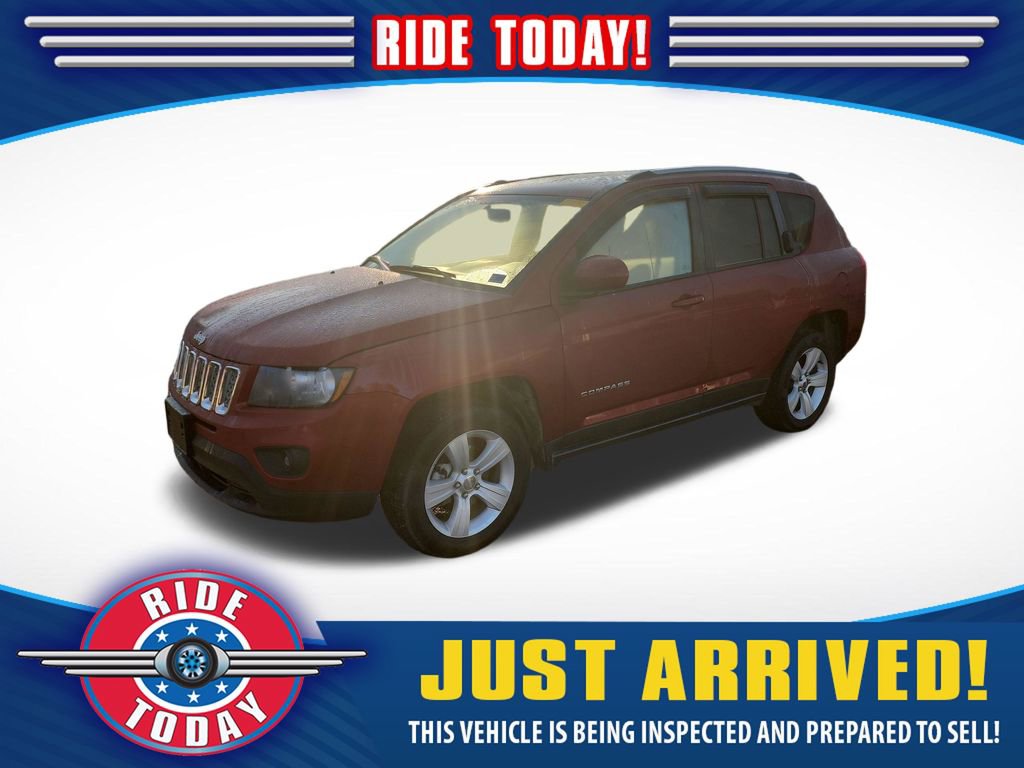 Used 2016 Jeep Compass Latitude image 1