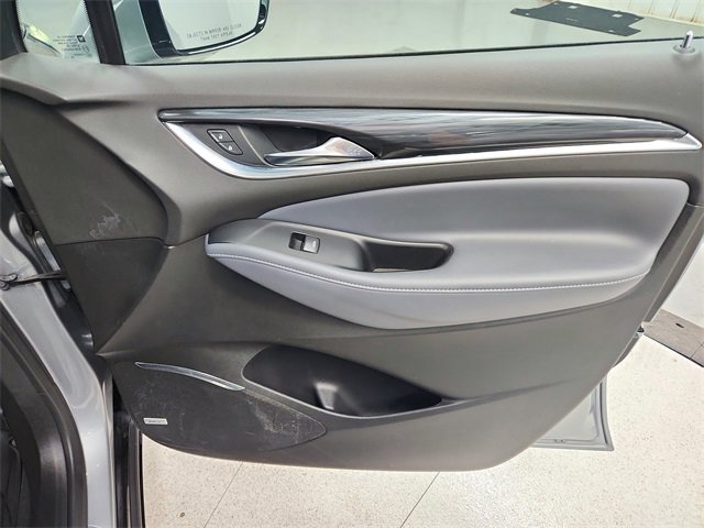 Used 2024 Buick Enclave Premium image 44