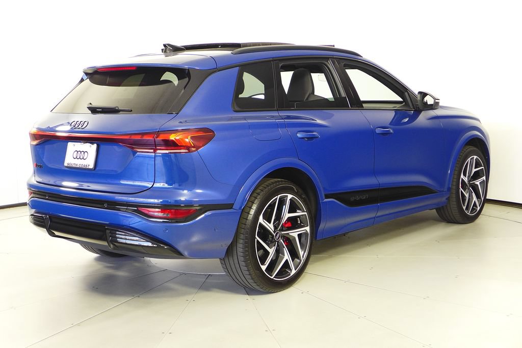 Used 2025 Audi SQ6 e-tron Premium Plus w/ Premium Plus AWD/4WD image 7