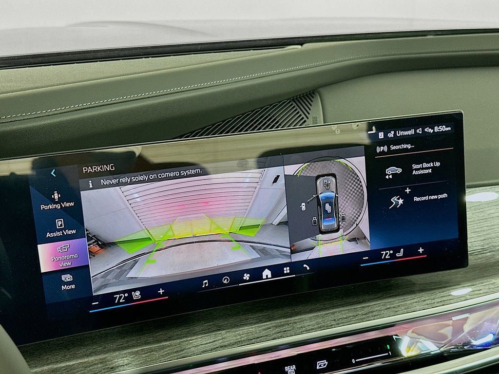 Used 2025 BMW i7 eDrive50 w/ Executive Package image 13