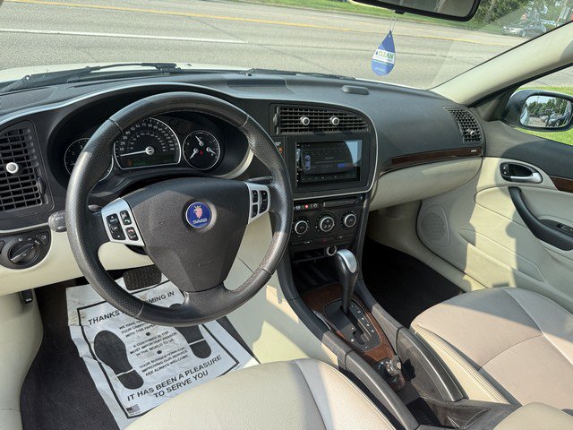 Used 2009 Saab 9-3 2.0T FWD image 12
