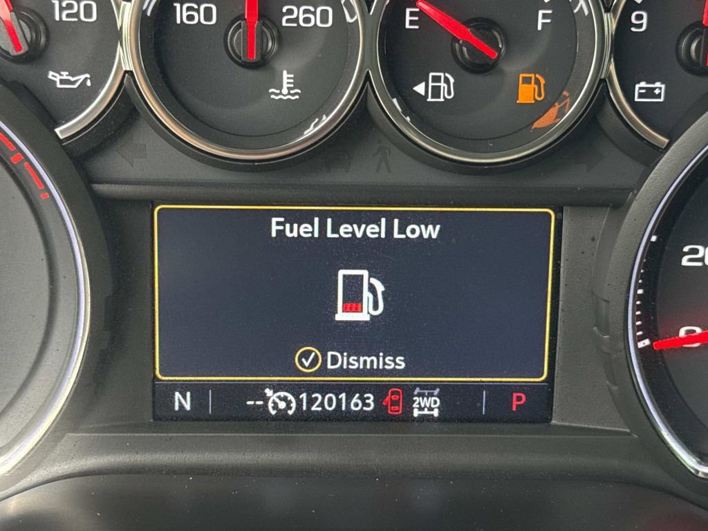 Used 2020 Chevrolet Silverado 1500 LT w/ Trailering Package image 36