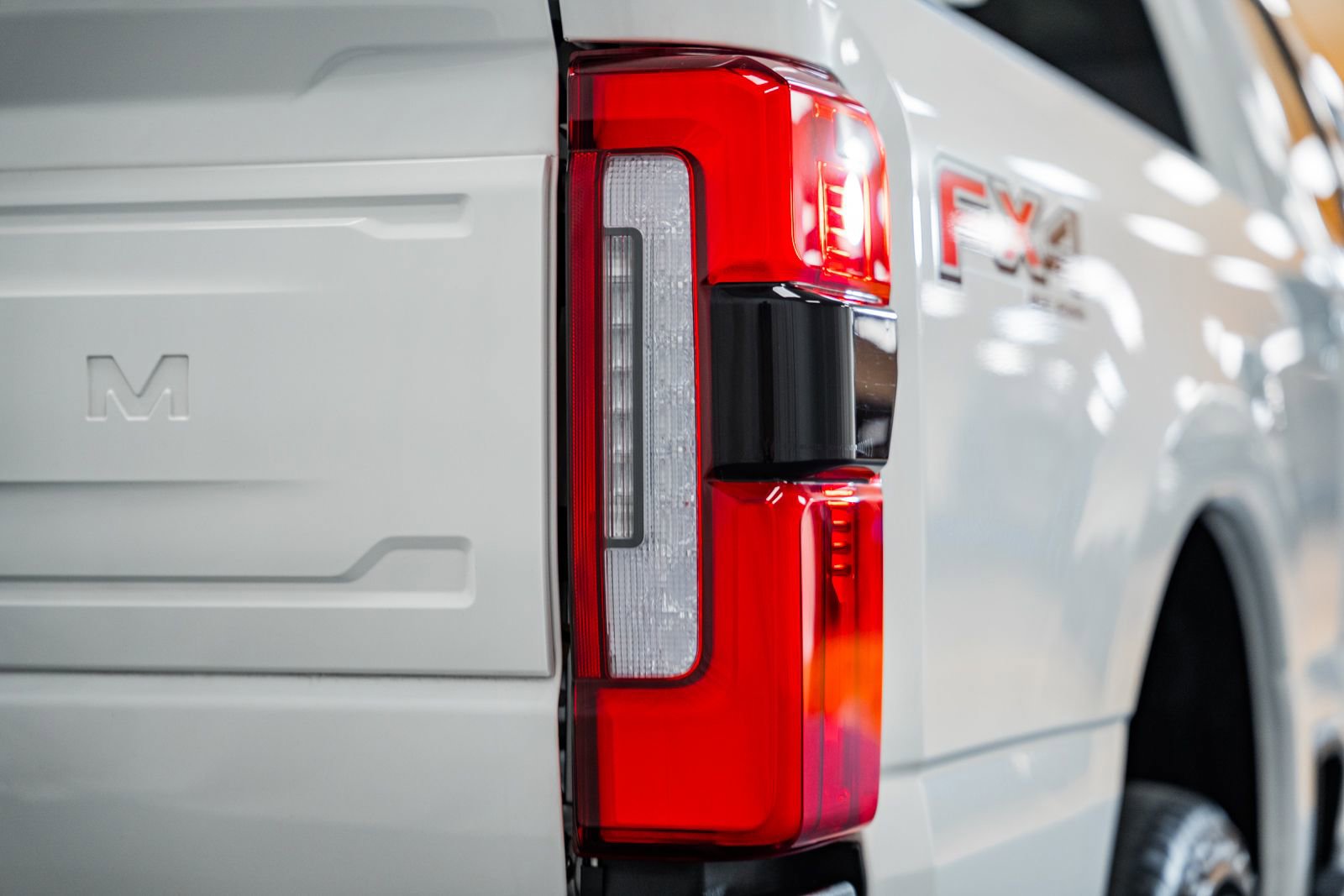 Certified 2024 Ford F250 Platinum image 21