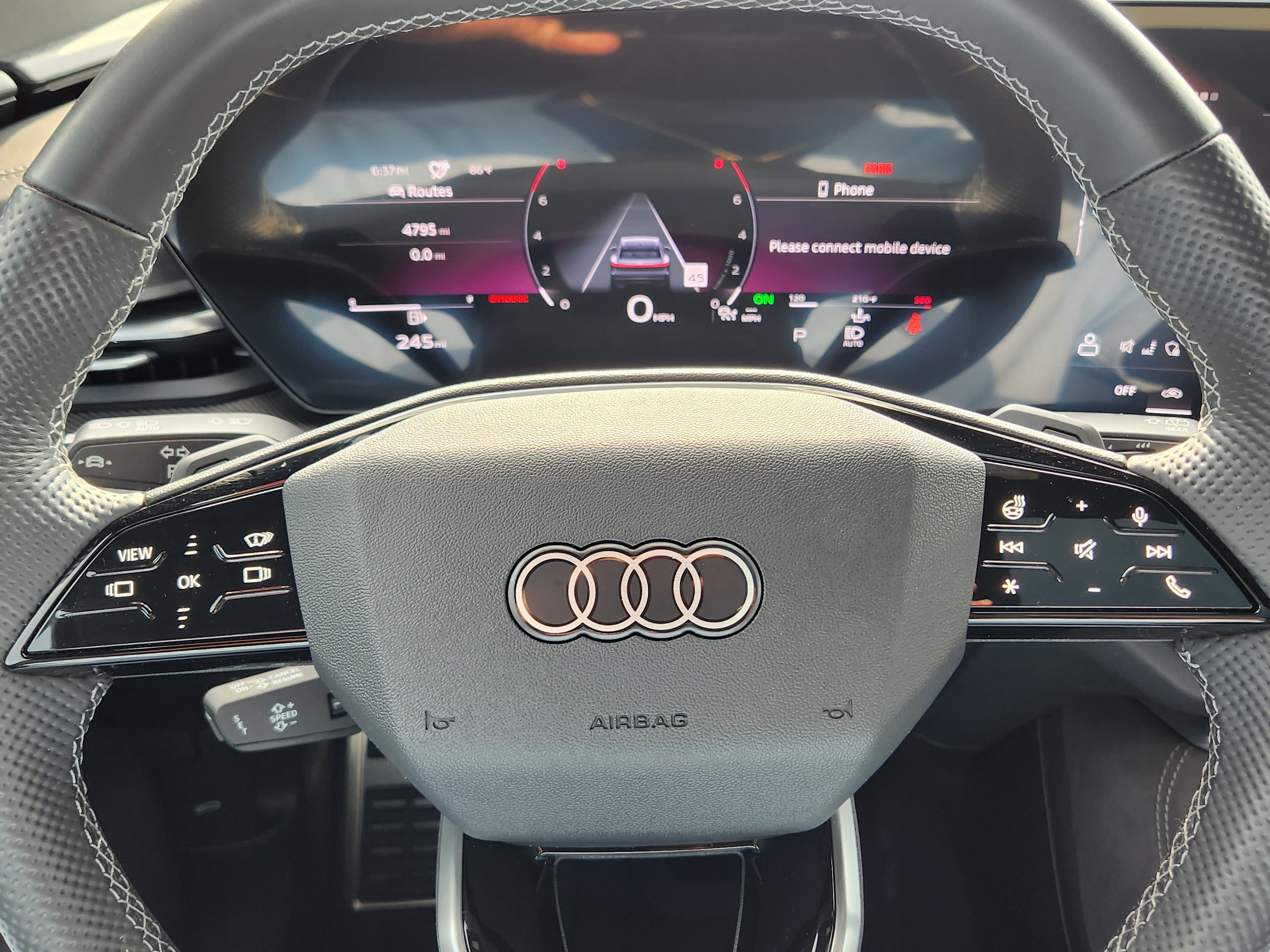 Used 2025 Audi SQ5 Prestige AWD/4WD image 28