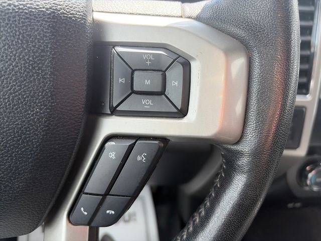 Used 2020 Ford F150 Lariat image 11