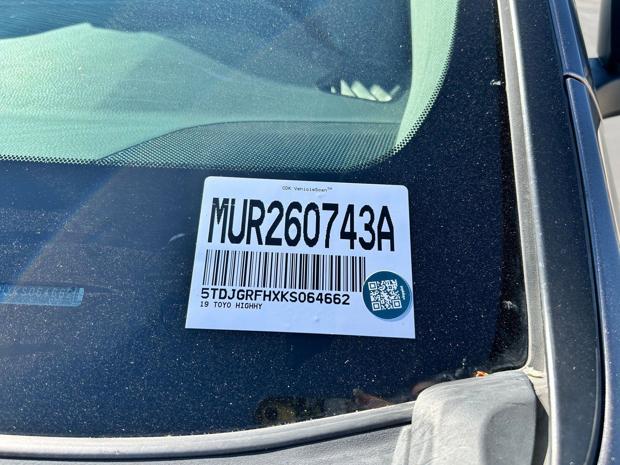 Used 2019 Toyota Highlander XLE image 34