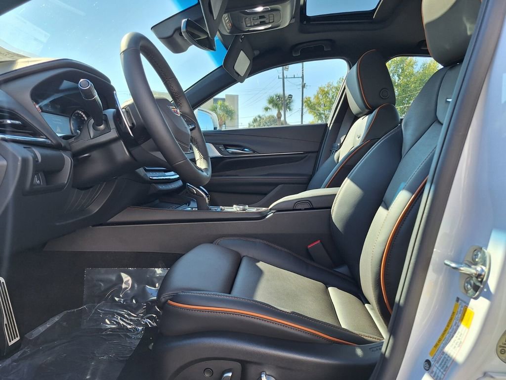 New 2026 Cadillac CT4 V image 11