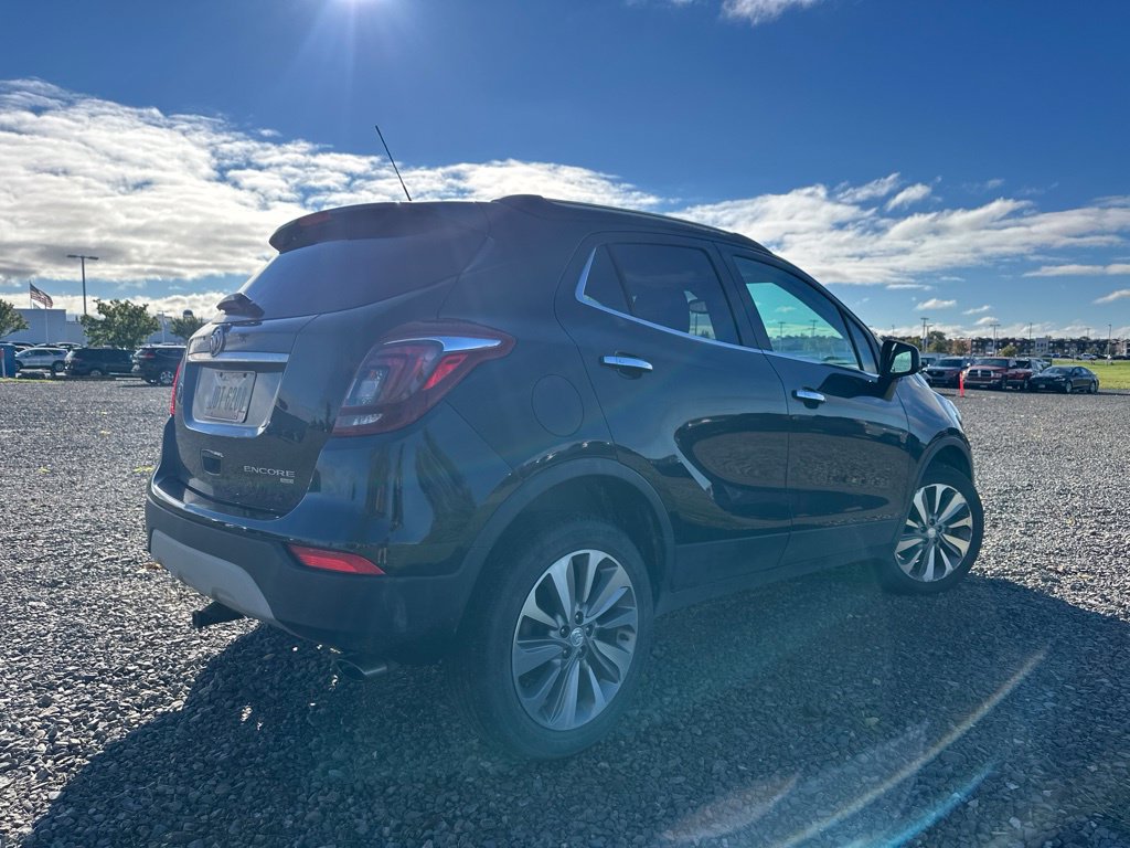 Used 2020 Buick Encore Preferred w/ Safety Package AWD/4WD image 10