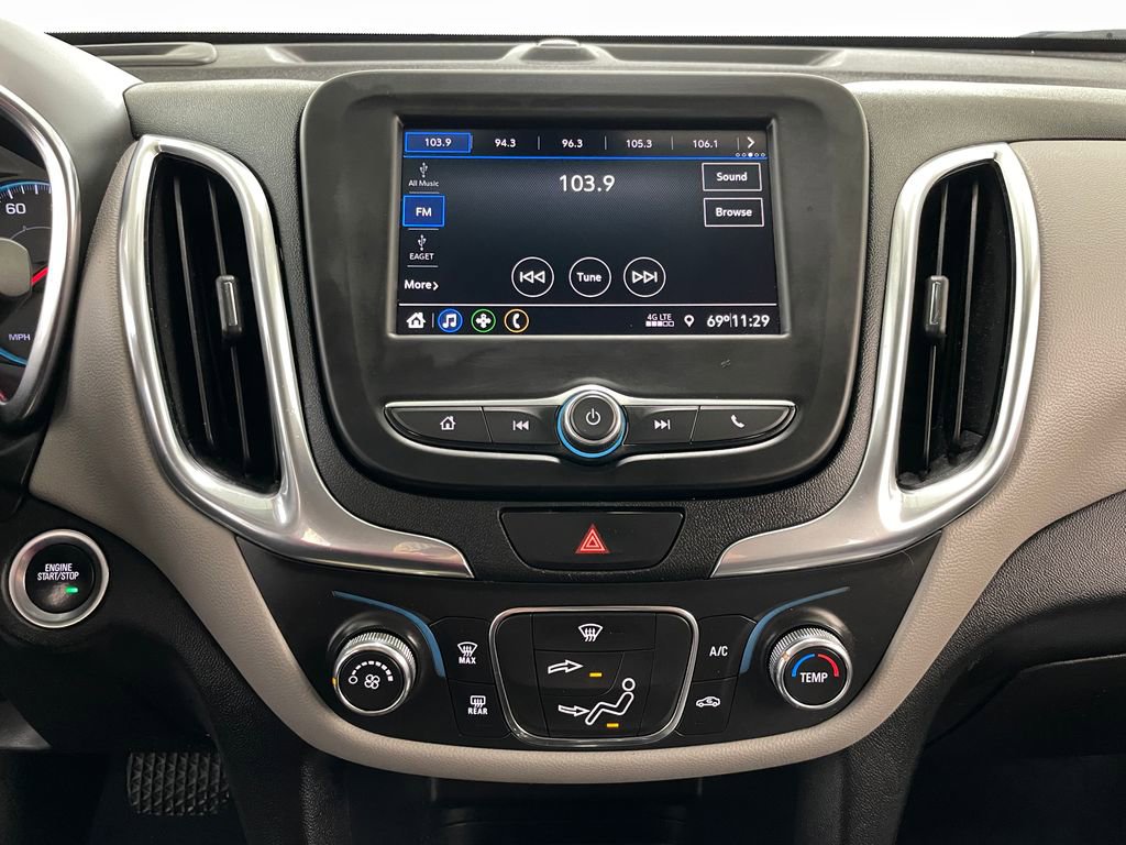 Certified 2021 Chevrolet Equinox LS w/ LS Convenience Package FWD image 28