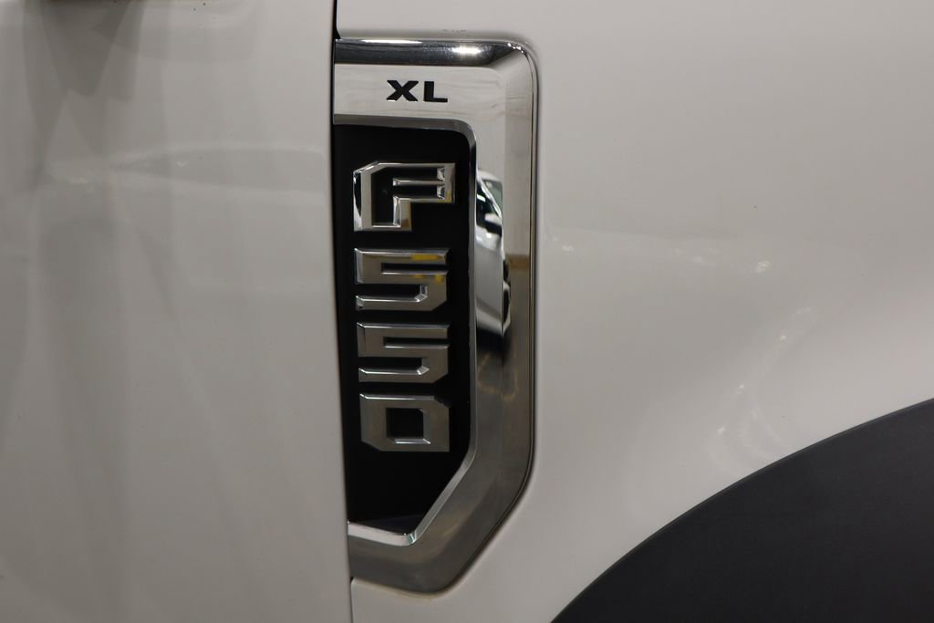 Used 2018 Ford F550 2WD Crew Cab Super Duty image 33