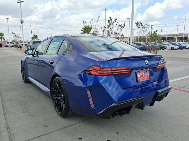 New 2026 BMW M5 w/ Carbon Package AWD/4WD image 4