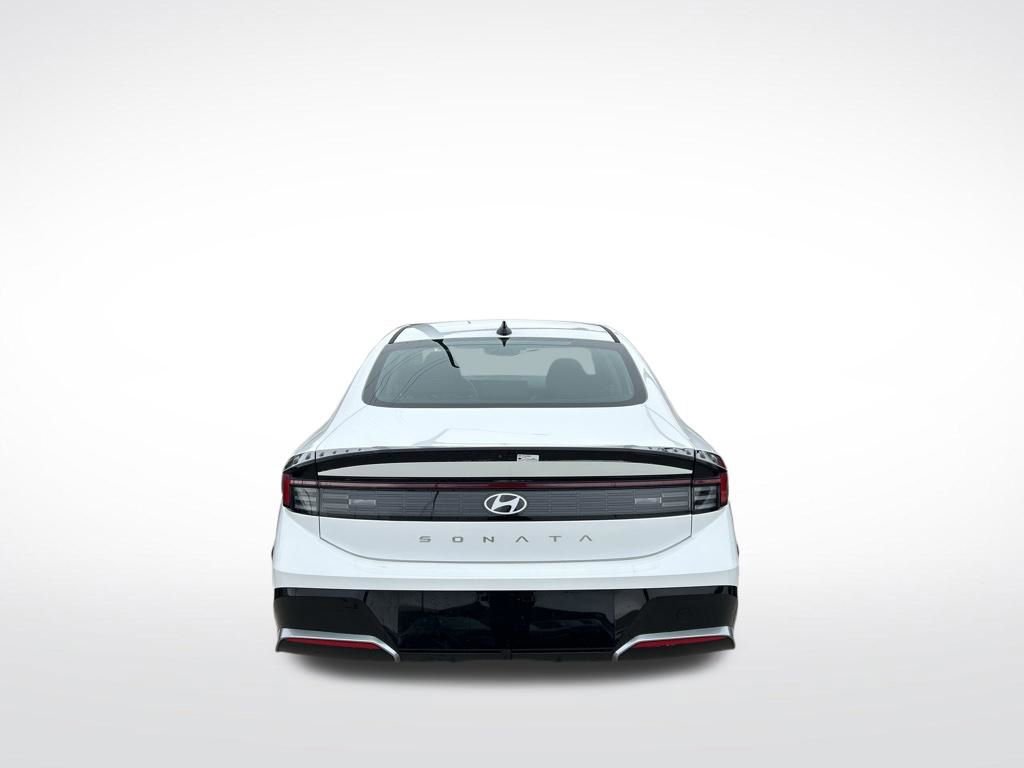 Used 2025 Hyundai Sonata SEL FWD image 4
