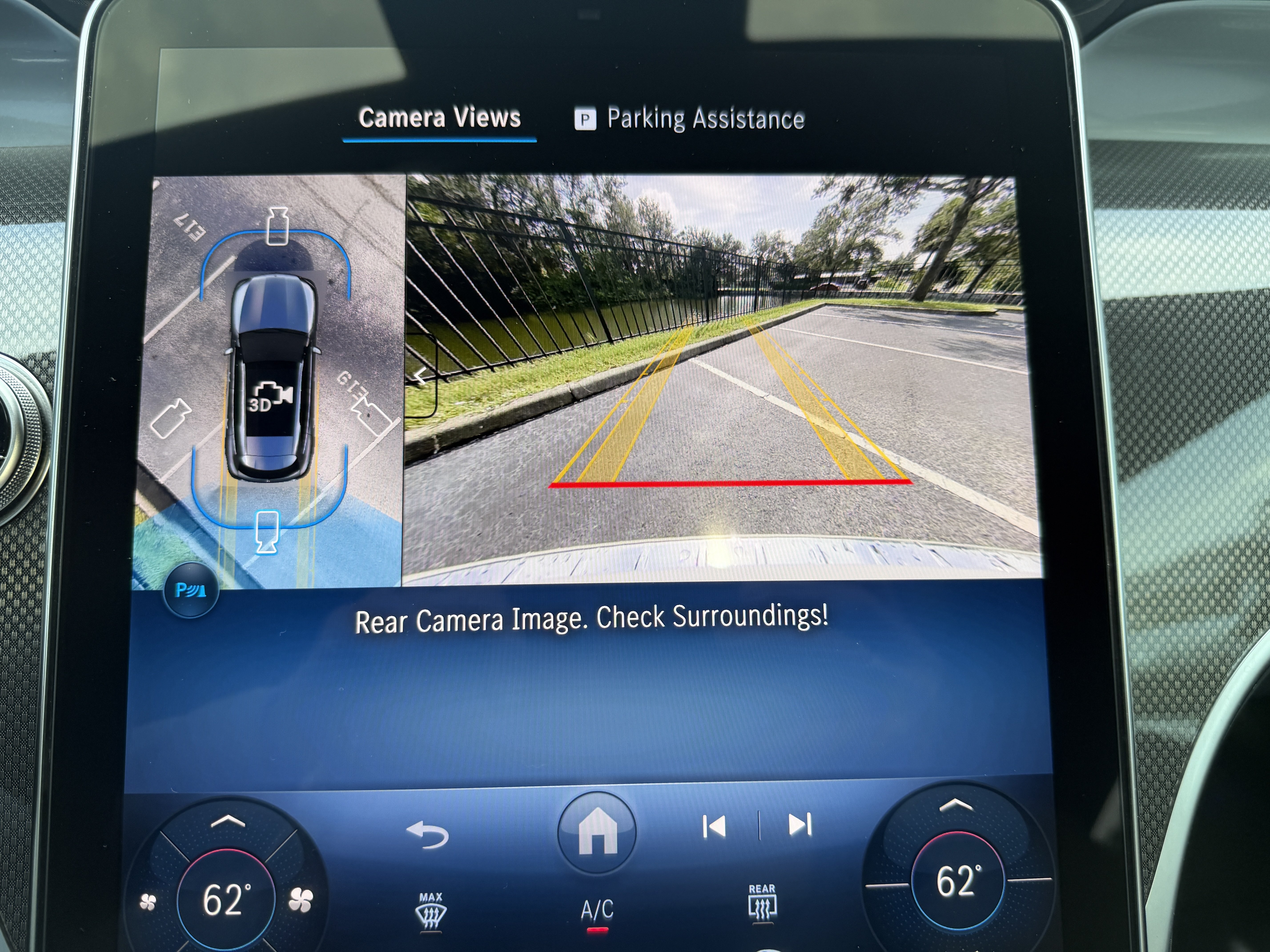 Used 2026 Mercedes-Benz GLC 300 image 27