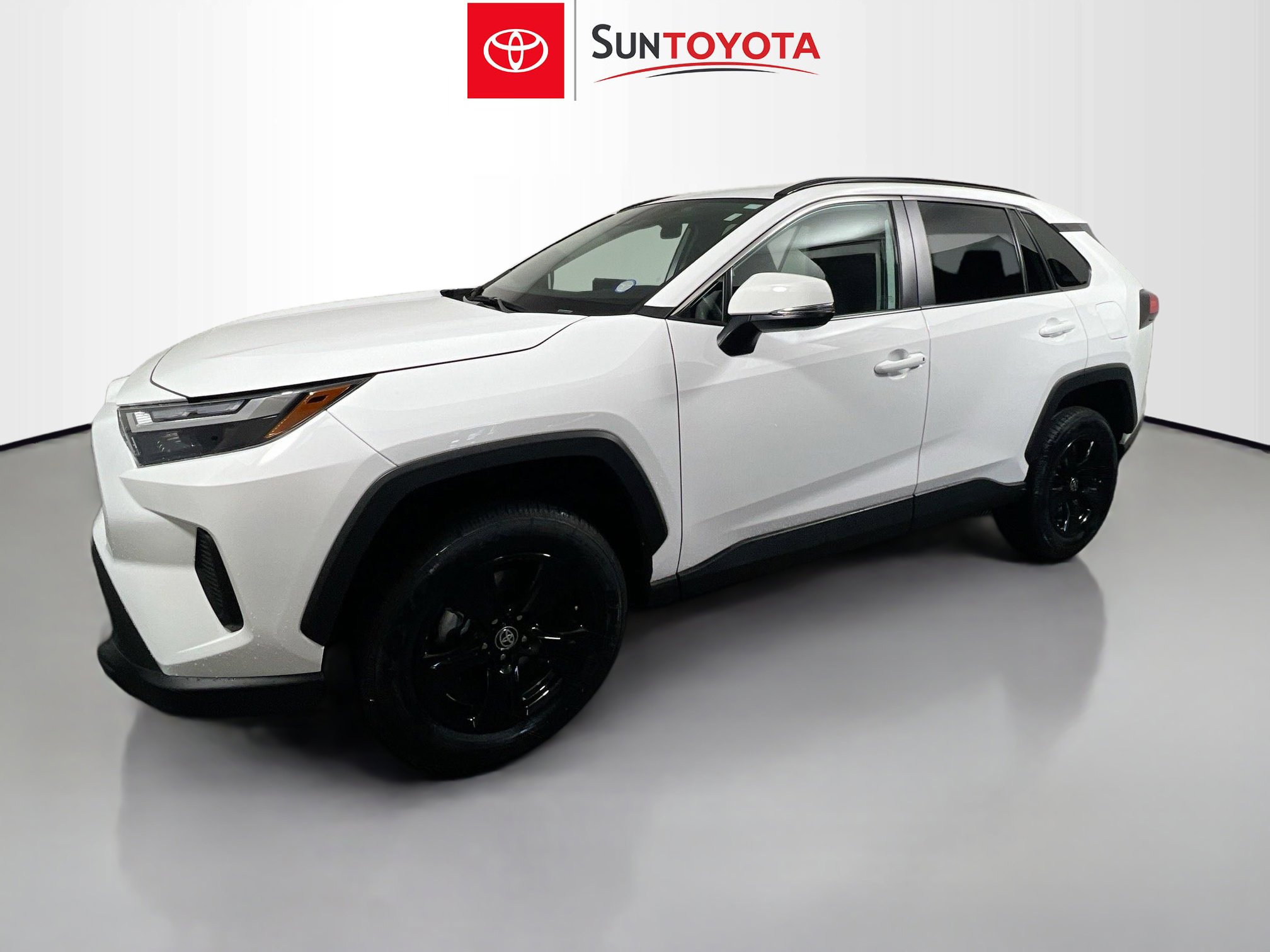 Used 2024 Toyota RAV4 XLE image 9