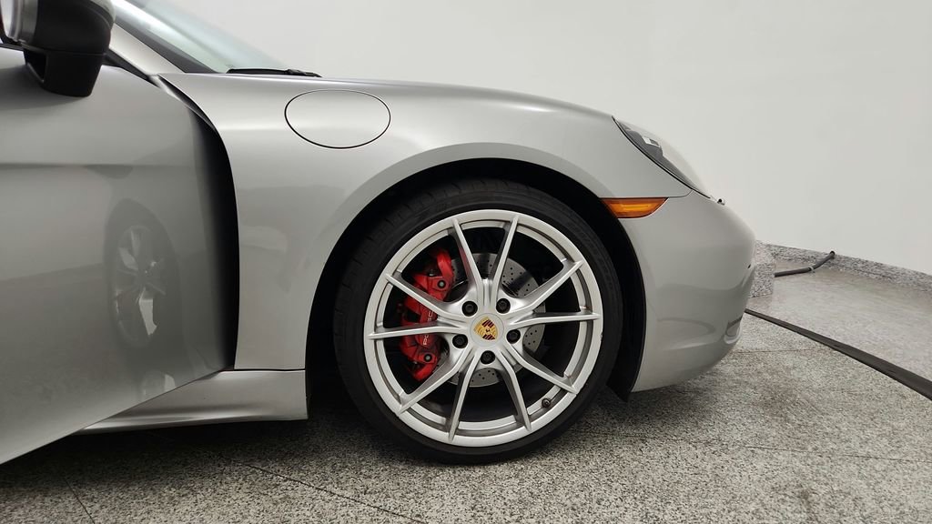 Used 2017 Porsche 718 Boxster S RWD image 46