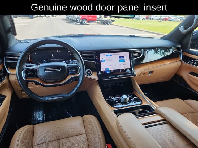 Used 2025 Jeep Grand Wagoneer L Series III w/ Rear Seat Video Group 1 AWD/4WD image 40