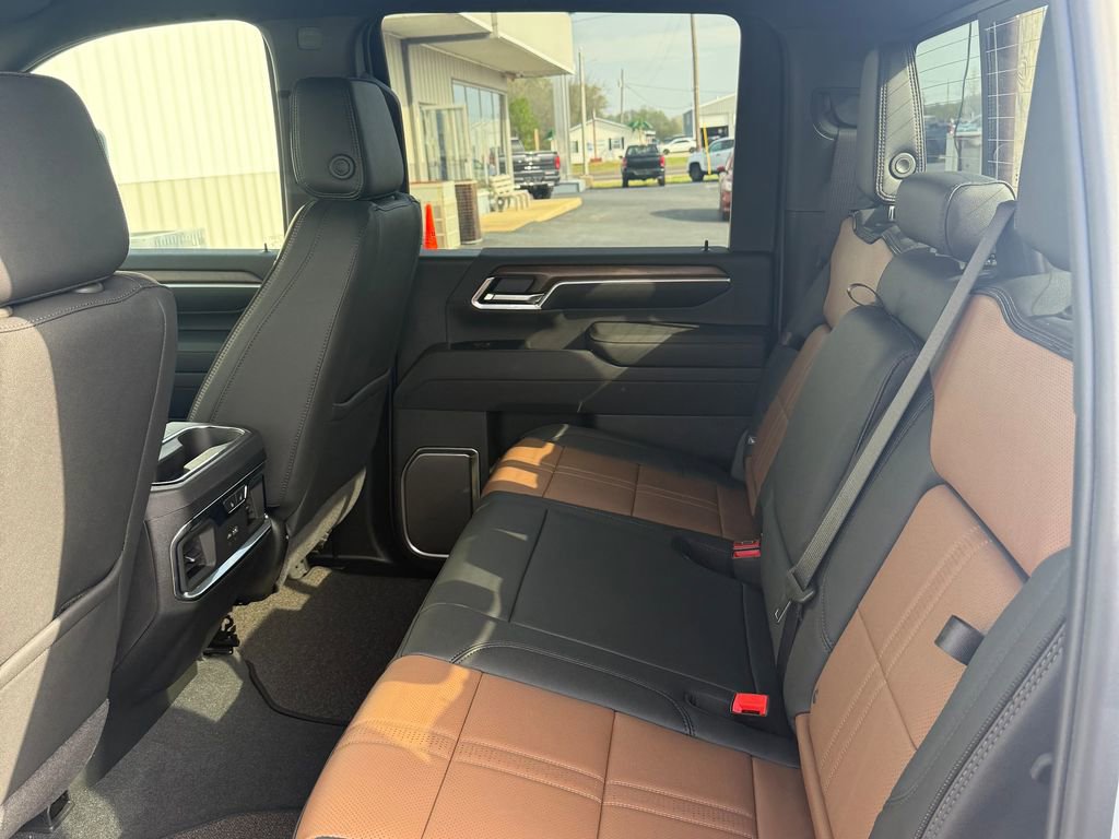 New 2026 Chevrolet Silverado 3500 High Country AWD/4WD image 35