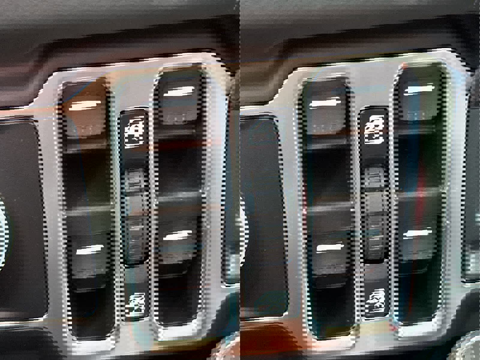 New 2025 Jeep Wrangler Sahara w/ Safety Group image 51