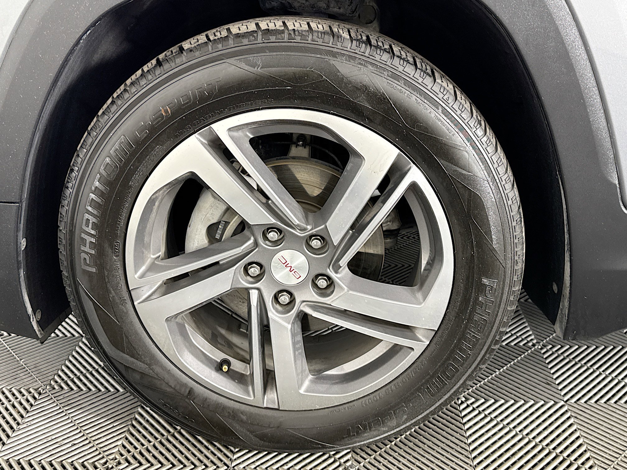 Used 2020 GMC Terrain SLT w/ Preferred Package image 37