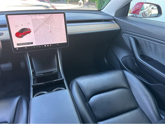 Used 2018 Tesla Model 3 Long Range image 13