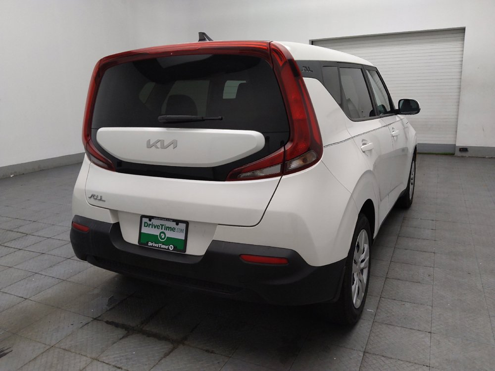 Used 2022 Kia Soul LX FWD image 9