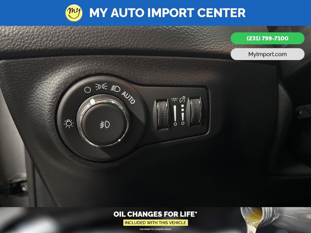 Used 2021 Jeep Compass Altitude image 13