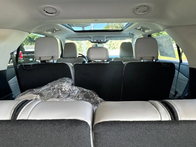 New 2026 Ford Explorer Active w/ Active Comfort Package AWD/4WD image 31