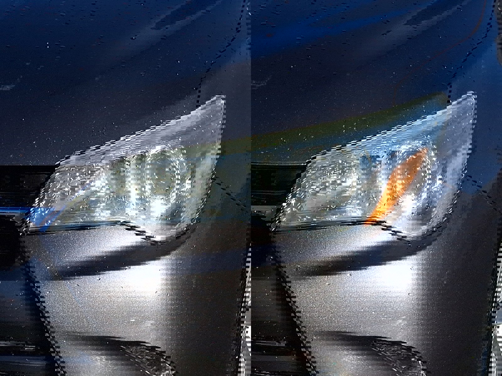 Used 2015 Toyota Camry LE image 8