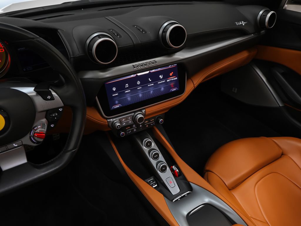 Certified 2019 Ferrari Portofino RWD image 57