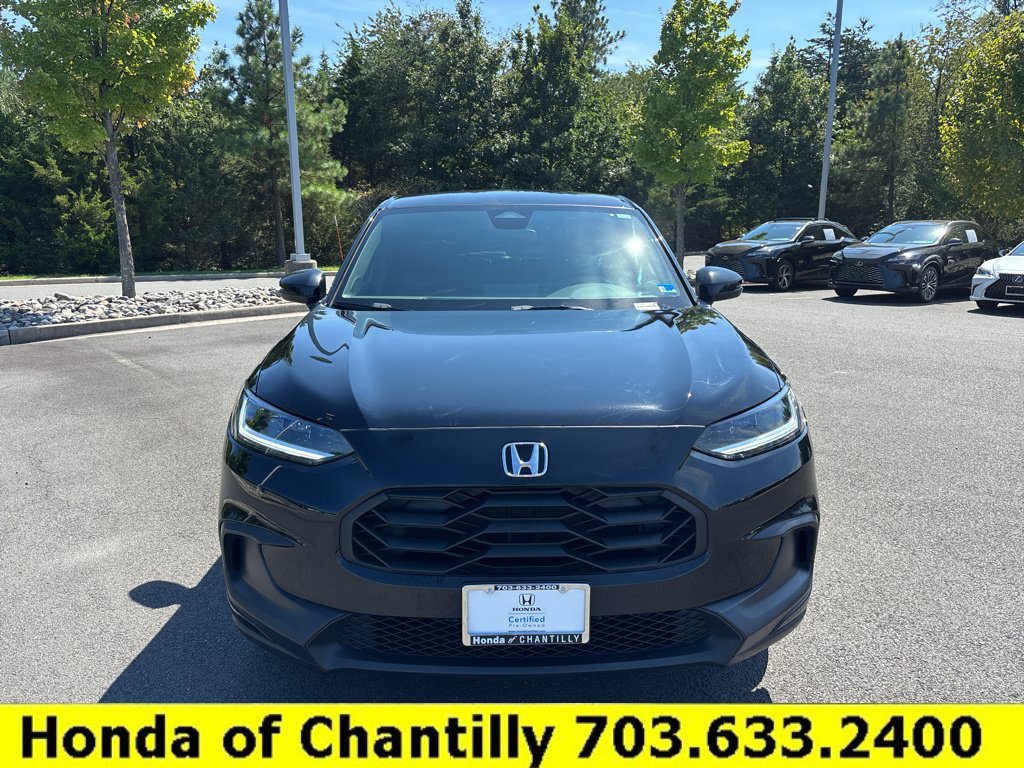 Certified 2025 Honda HR-V Sport image 2
