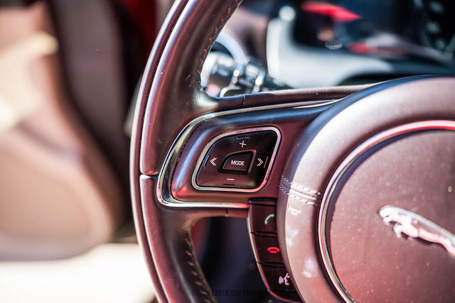 Used 2012 Jaguar XJ RWD image 58