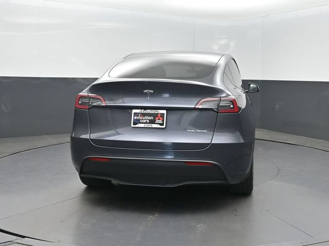 Used 2022 Tesla Model Y Long Range AWD/4WD image 23
