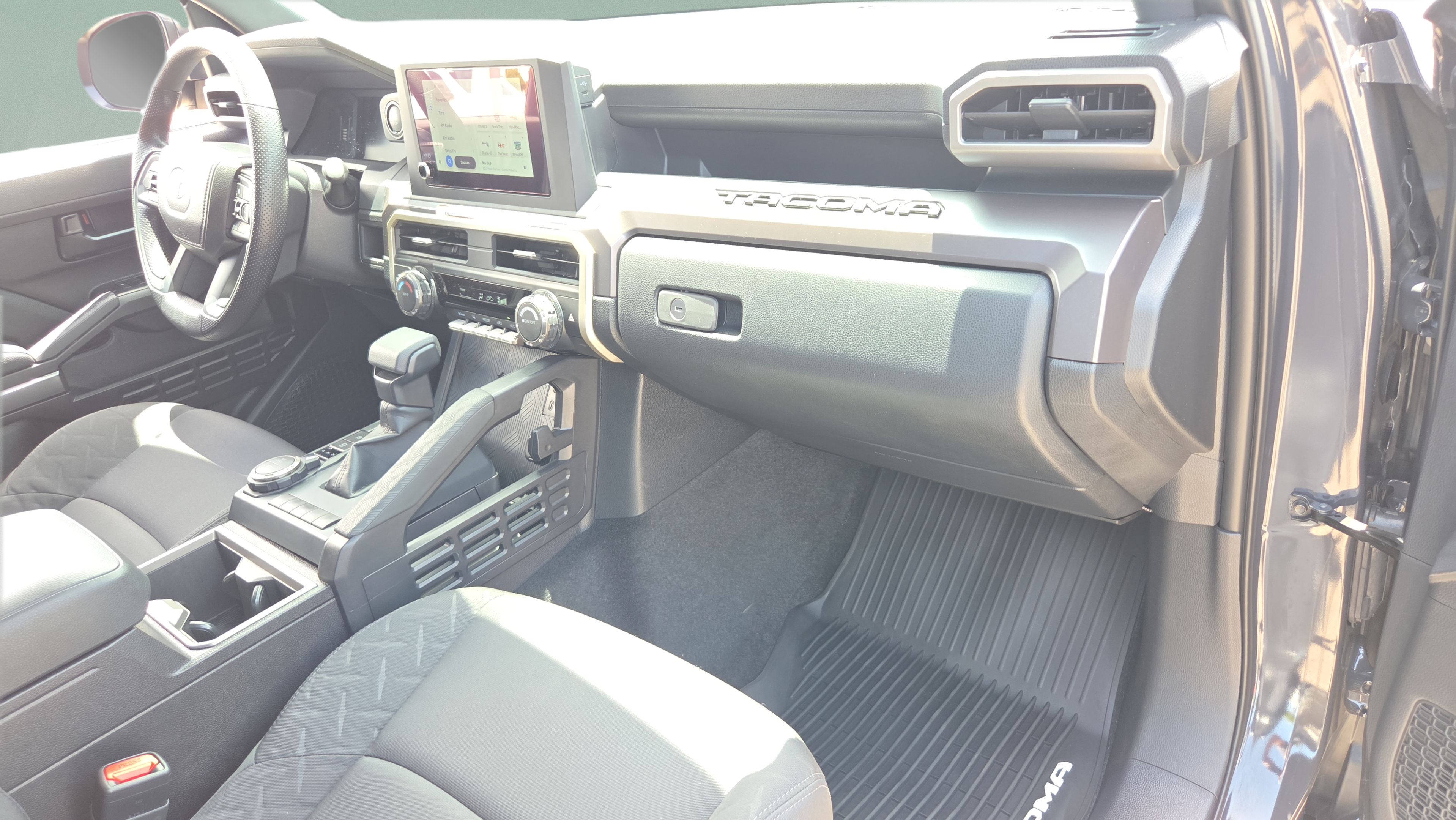 Certified 2026 Toyota Tacoma SR5 AWD/4WD image 27