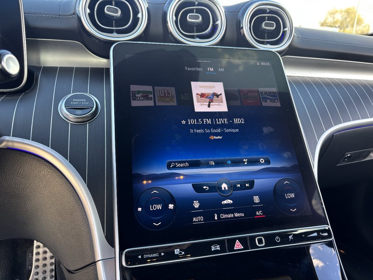 Used 2022 Mercedes-Benz C 300 Sedan image 22