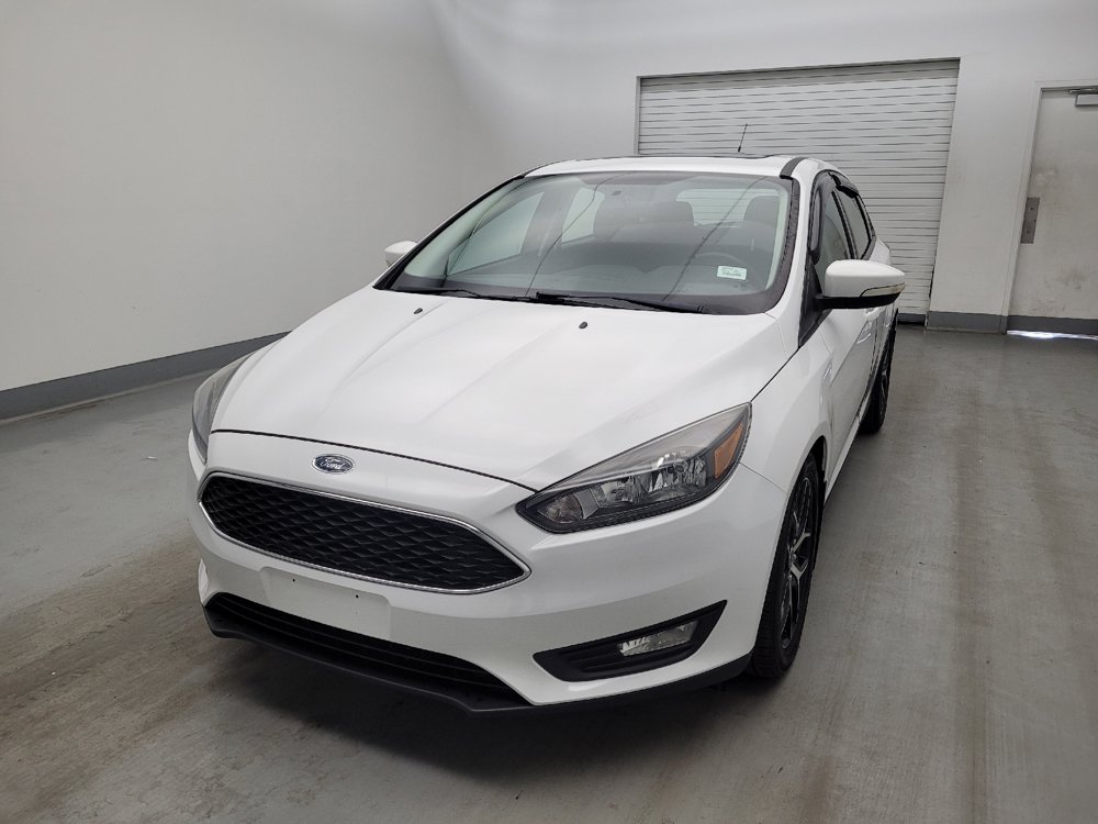 Used 2018 Ford Focus SEL w/ Cold Weather Package FWD image 15