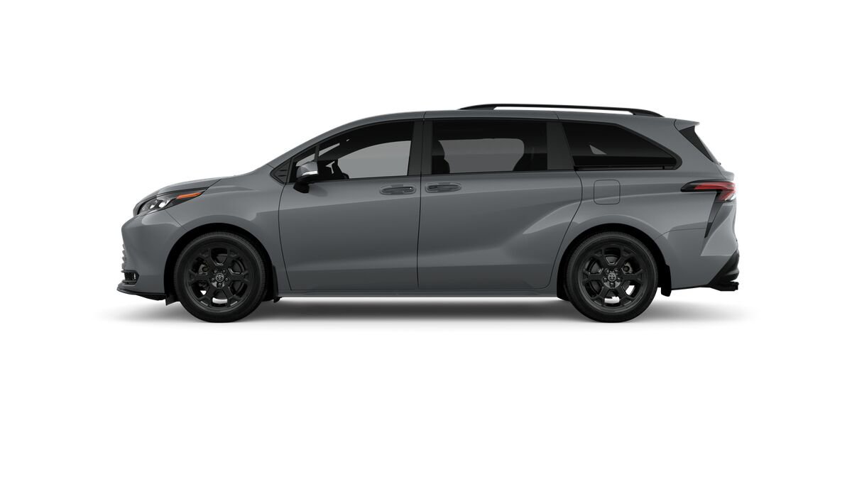 New 2026 Toyota Sienna XLE Woodland Edition image 4