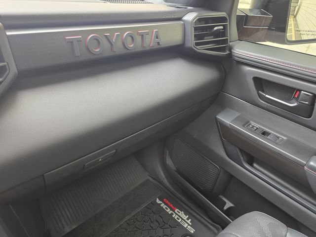 Used 2024 Toyota Sequoia TRD Pro AWD/4WD image 40