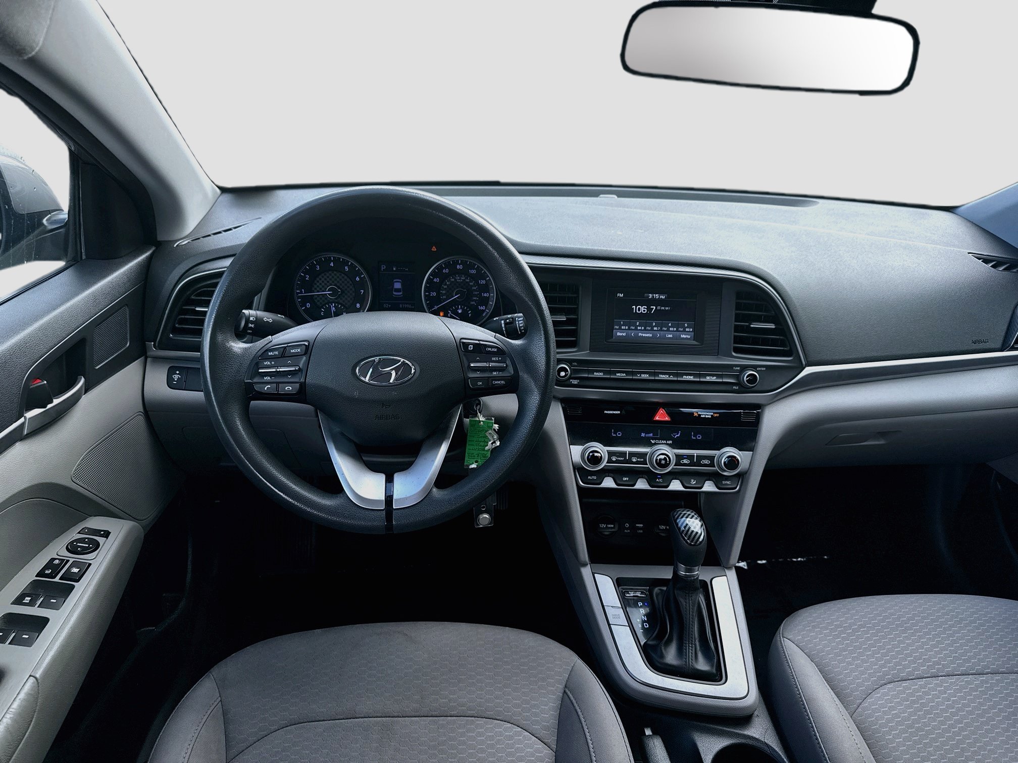 Used 2020 Hyundai Elantra SE FWD image 18