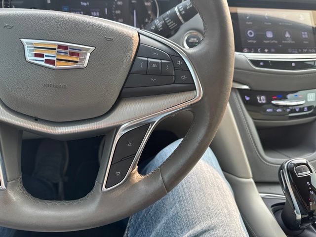 Used 2021 Cadillac XT5 Premium Luxury FWD image 30