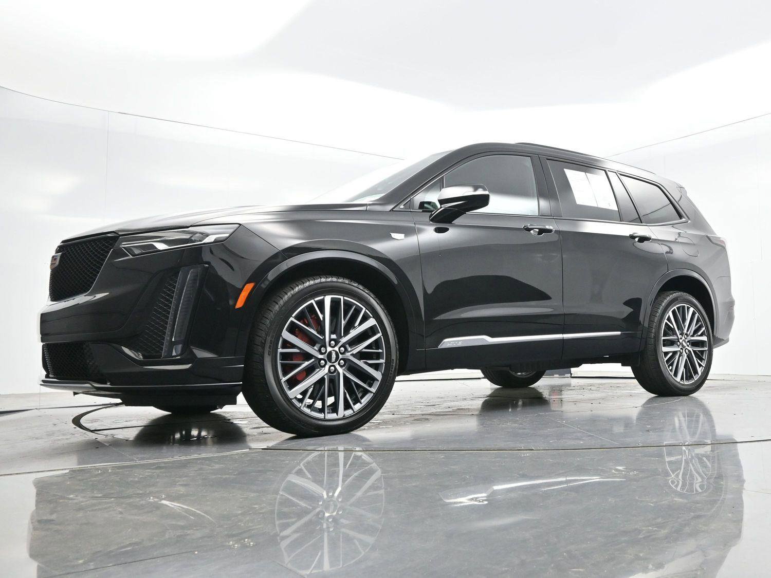 Certified 2025 Cadillac XT6 Sport w/ LPO, Floor Liner Package image 52