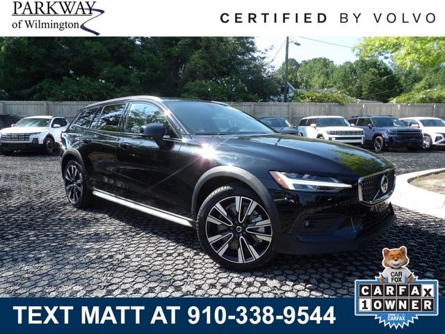 Certified 2026 Volvo V60 B5 Cross Country Ultra