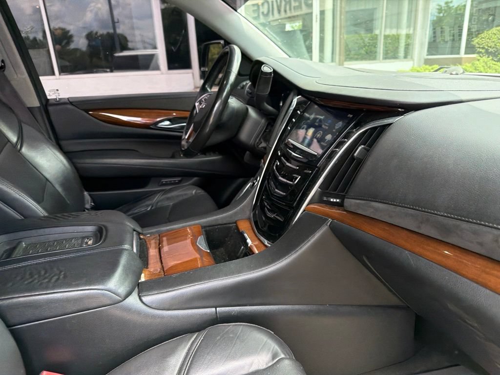 Used 2016 Cadillac Escalade ESV Premium AWD/4WD image 31
