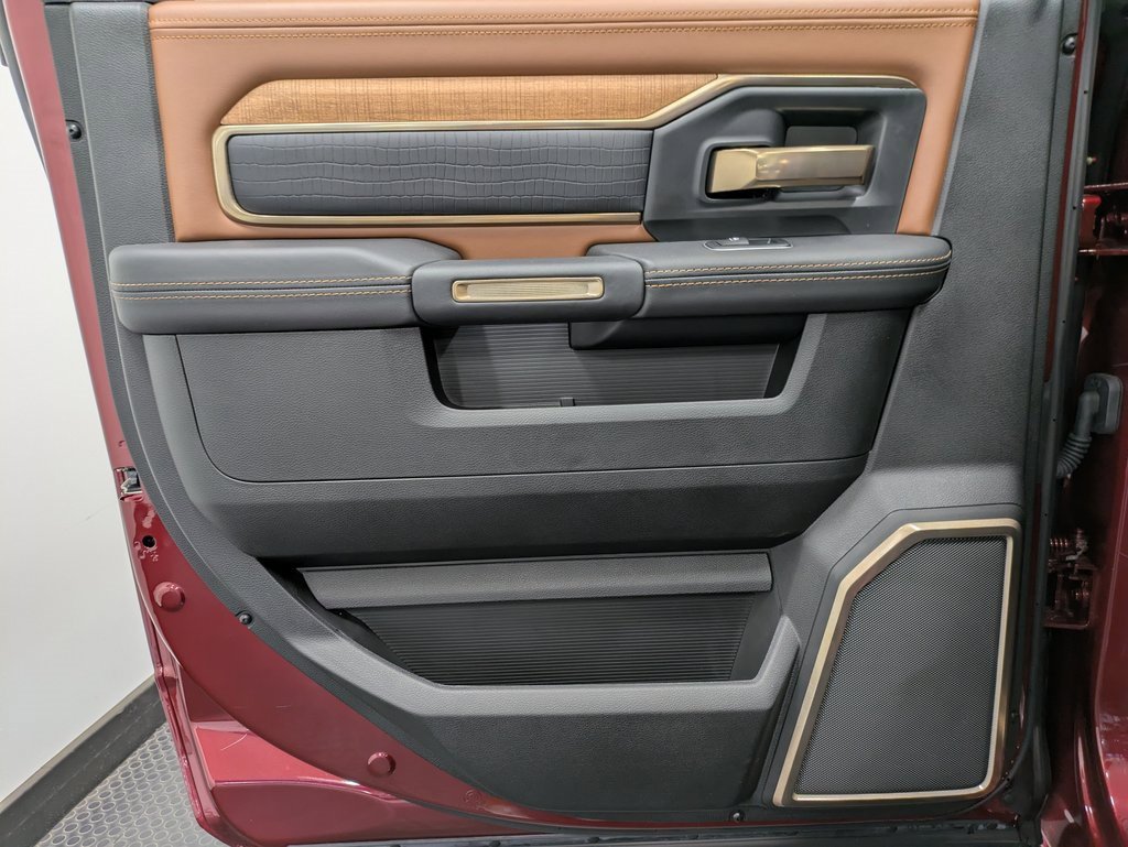 Used 2024 RAM 2500 Limited w/ Safety Group image 22