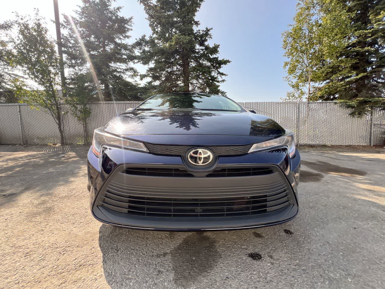 Used 2024 Toyota Corolla LE FWD image 29