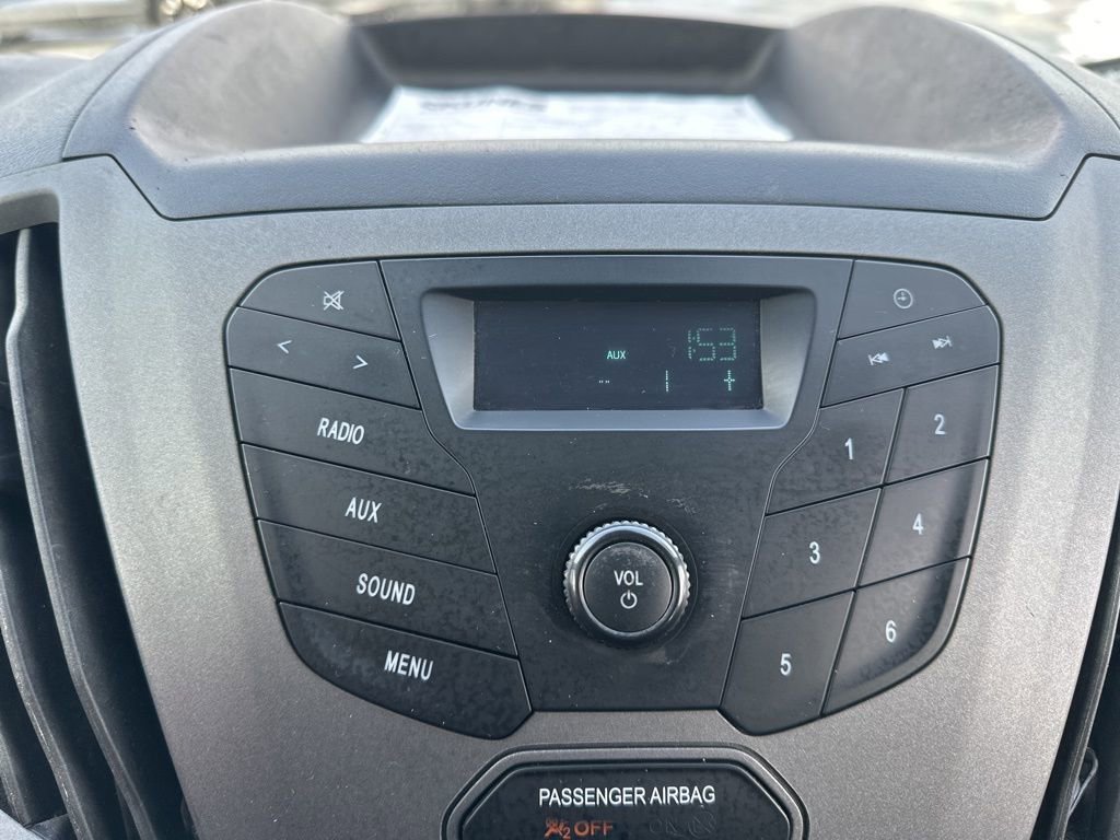 Used 2018 Ford Transit 250 130 Low Roof w/ Exterior Upgrade Package image 33