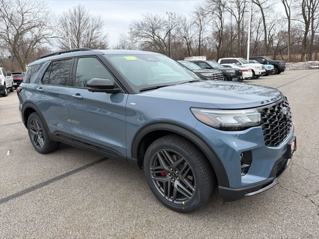 New 2026 Ford Explorer ST-Line image 1