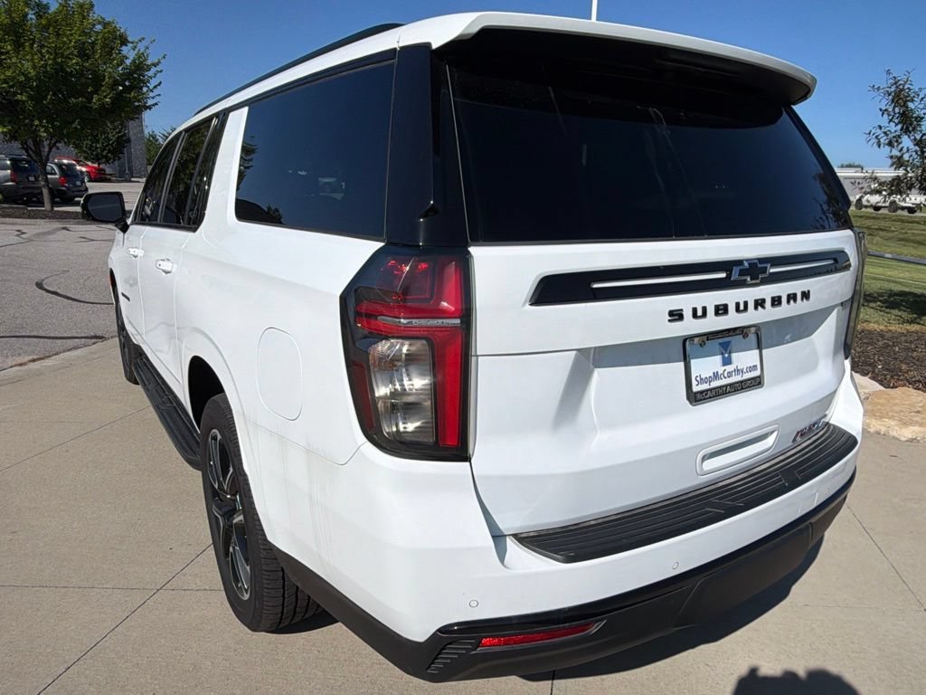 Used 2024 Chevrolet Suburban RST w/ Luxury Package AWD/4WD image 13