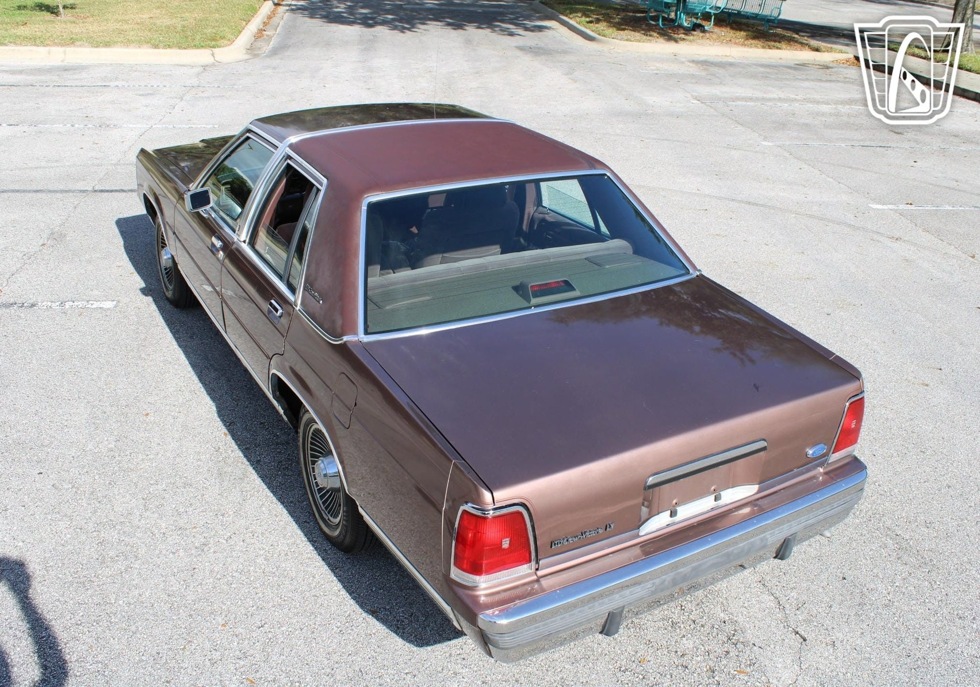 Used 1989 Ford LTD Crown Victoria image 24